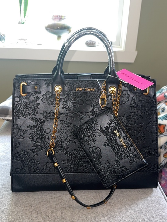 Betsey Johnson Handbags - Betsey Johnson Black Skull and Floral Embossed Floral Bag with Gold Chain